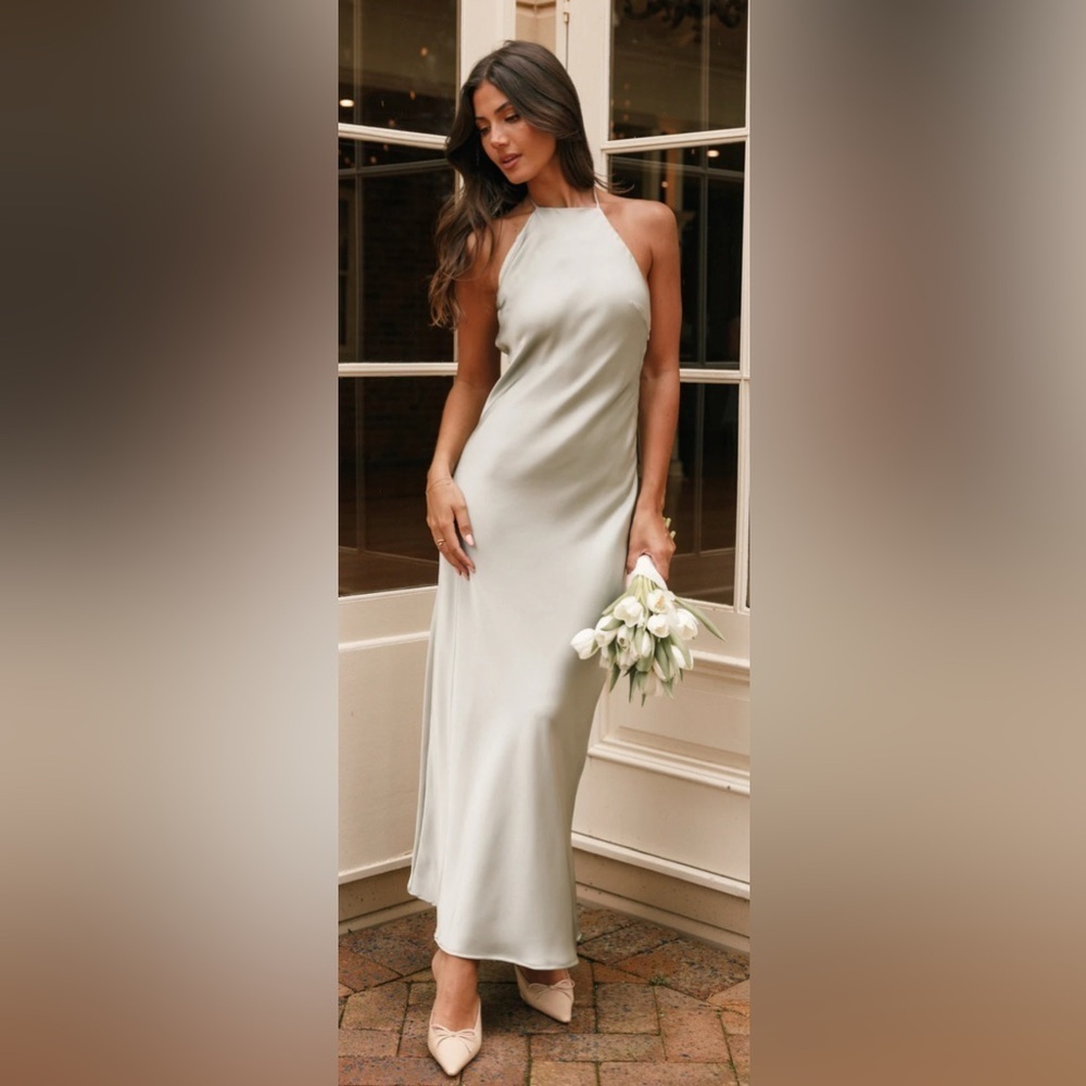 PETAL & PUP Hadley Halter-Neck Maxi Dress in Sage Size Large